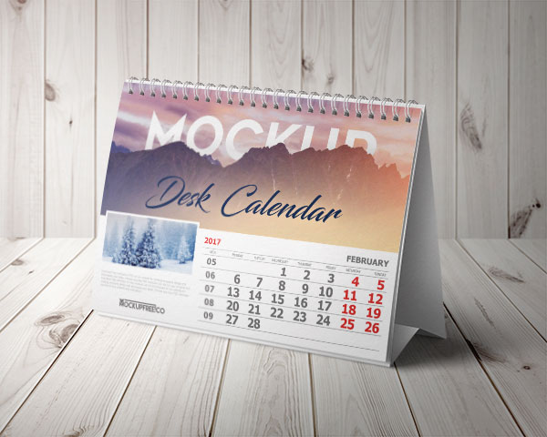 Desk calendar mockup