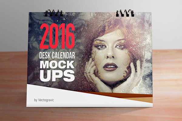 Desk-Calendar-Mockup